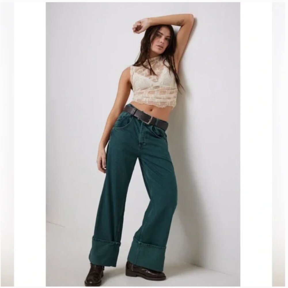 NWT Free People We the Free Final Countdown Cuffed Low Jeans Luke Green 31 Short